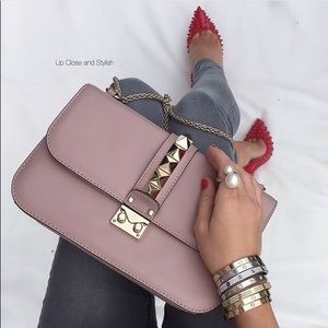 Valentino Rockstud Powder Bag champagne chain
